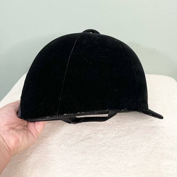 IRH International Unisex Womens Mens Horse Riding Helmet Hunt Cap Black Velvet - Picture 8 of 13